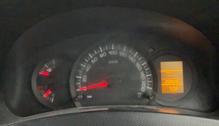 2017 Maruti Swift LXI (O), CNG, Manual, 1,08,799 km, Odometer Image