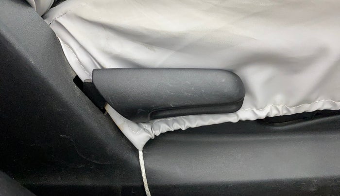 2017 Maruti Swift LXI (O), CNG, Manual, 1,08,799 km, Driver Side Adjustment Panel