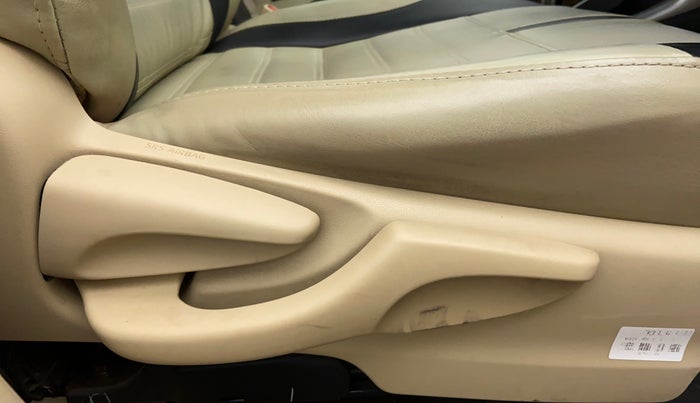 2018 Toyota YARIS V CVT, Petrol, Automatic, 66,793 km, Driver Side Adjustment Panel