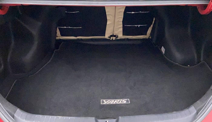 2018 Toyota YARIS V CVT, Petrol, Automatic, 66,793 km, Boot Inside