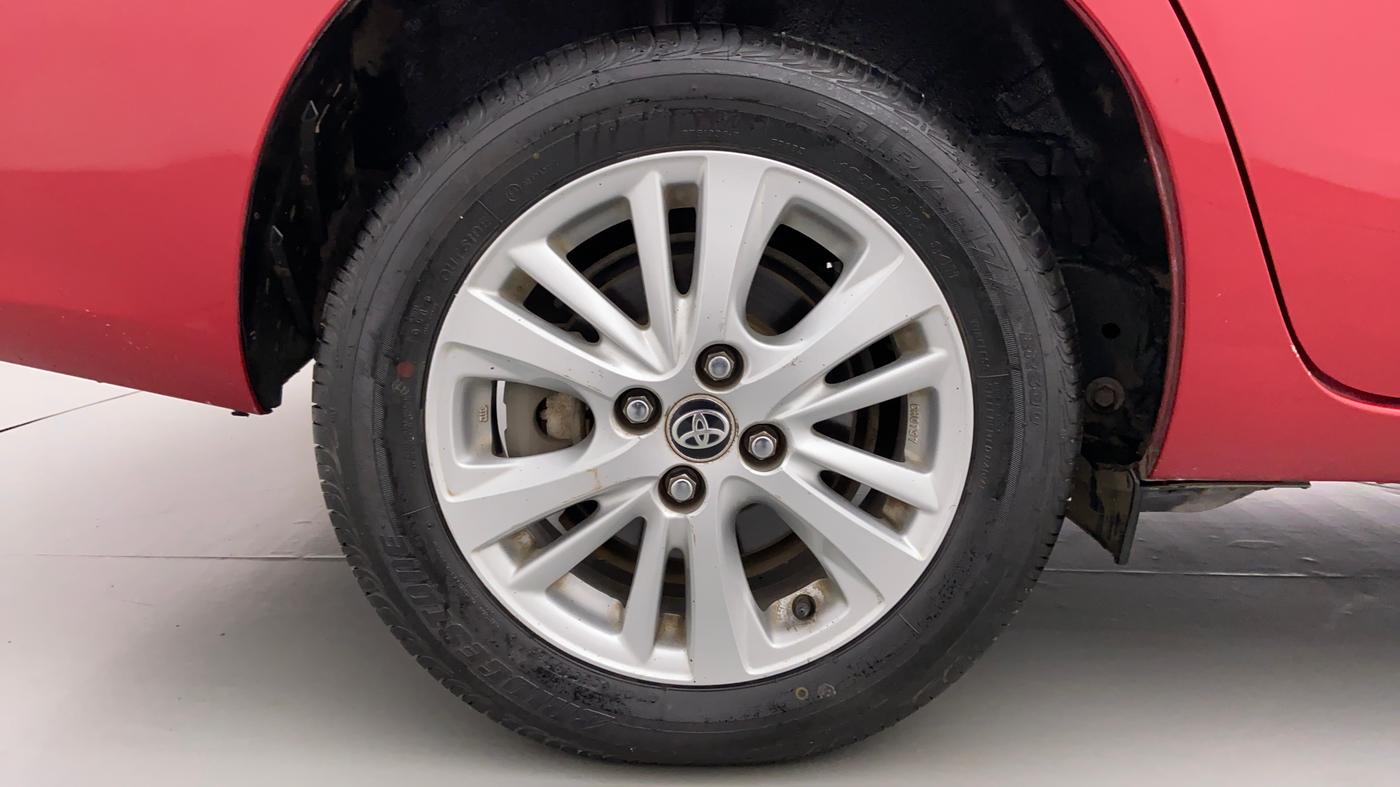 2018 Toyota YARIS V CVT, Petrol, Automatic, 66,793 km, Right Rear Wheel