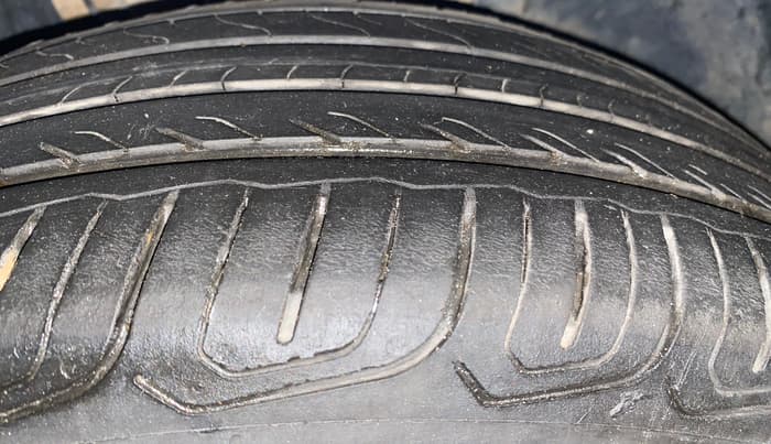 2023 Volkswagen VIRTUS GT PIUS 1.5 TSI, Petrol, Manual, 25,300 km, Right Front Tyre Tread