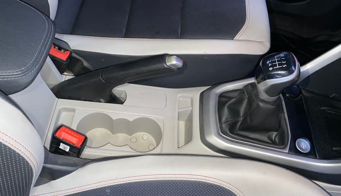 2023 Volkswagen VIRTUS GT PIUS 1.5 TSI, Petrol, Manual, 25,300 km, Gear Lever