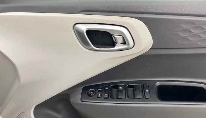 2021 Hyundai GRAND I10 NIOS SPORTZ 1.2 KAPPA VTVT, Petrol, Manual, 32,078 km, Driver Side Door Panels Control