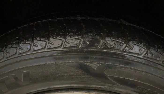 2014 Maruti Celerio VXI AMT, Petrol, Automatic, 32,370 km, Left Front Tyre Tread