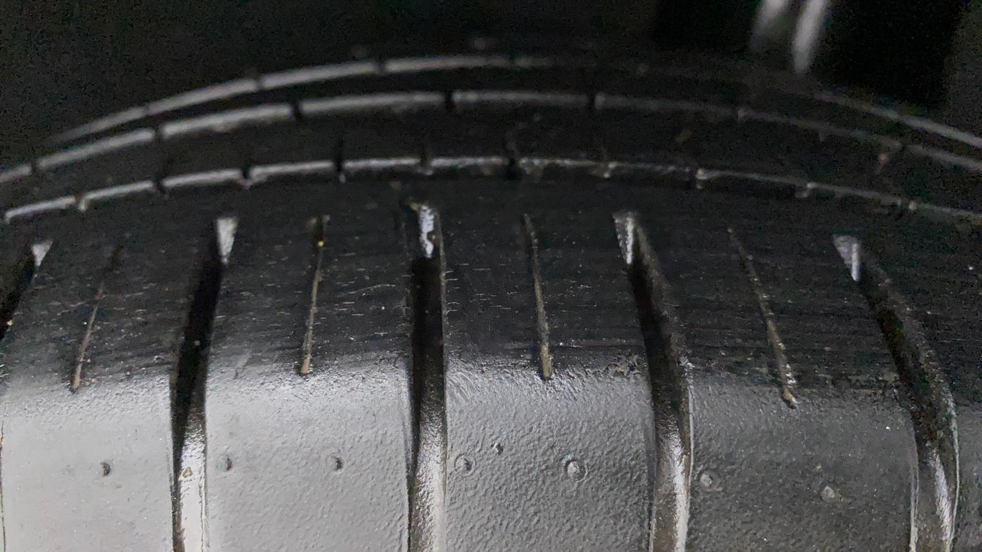 2019 Maruti Baleno ZETA PETROL 1.2, Petrol, Manual, 18,589 km, Left Rear Tyre Tread