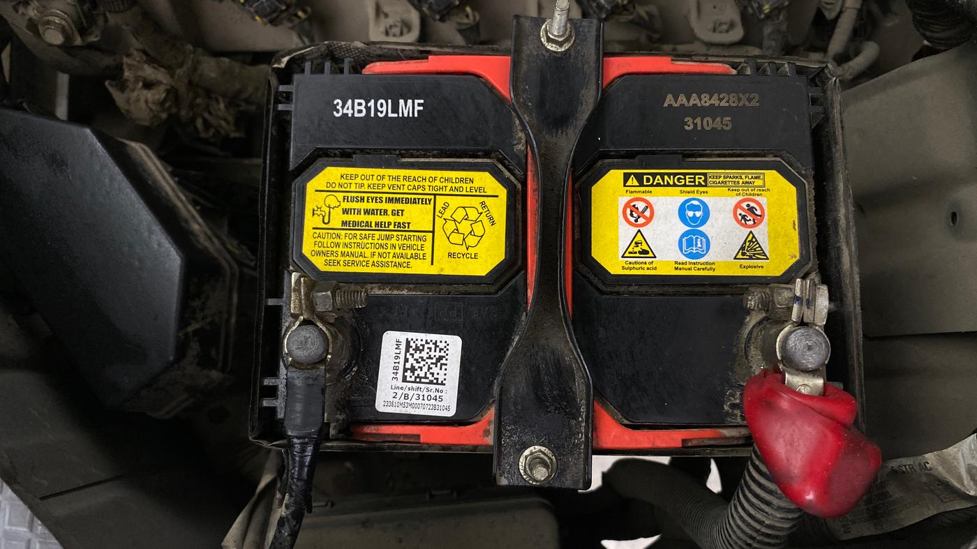 2023 Maruti Eeco 5 STR AC, Petrol, Manual, 25,615 km, Engine View - Left