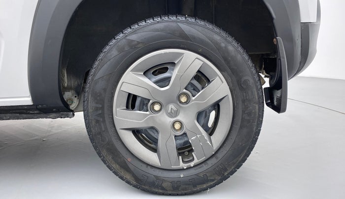 2018 Renault Kwid 1.0 RXT Opt, Petrol, Manual, 30,845 km, Left Rear Wheel