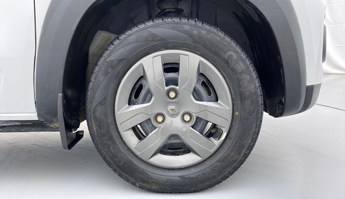2018 Renault Kwid 1.0 RXT Opt, Petrol, Manual, 30,845 km, Right Front Wheel