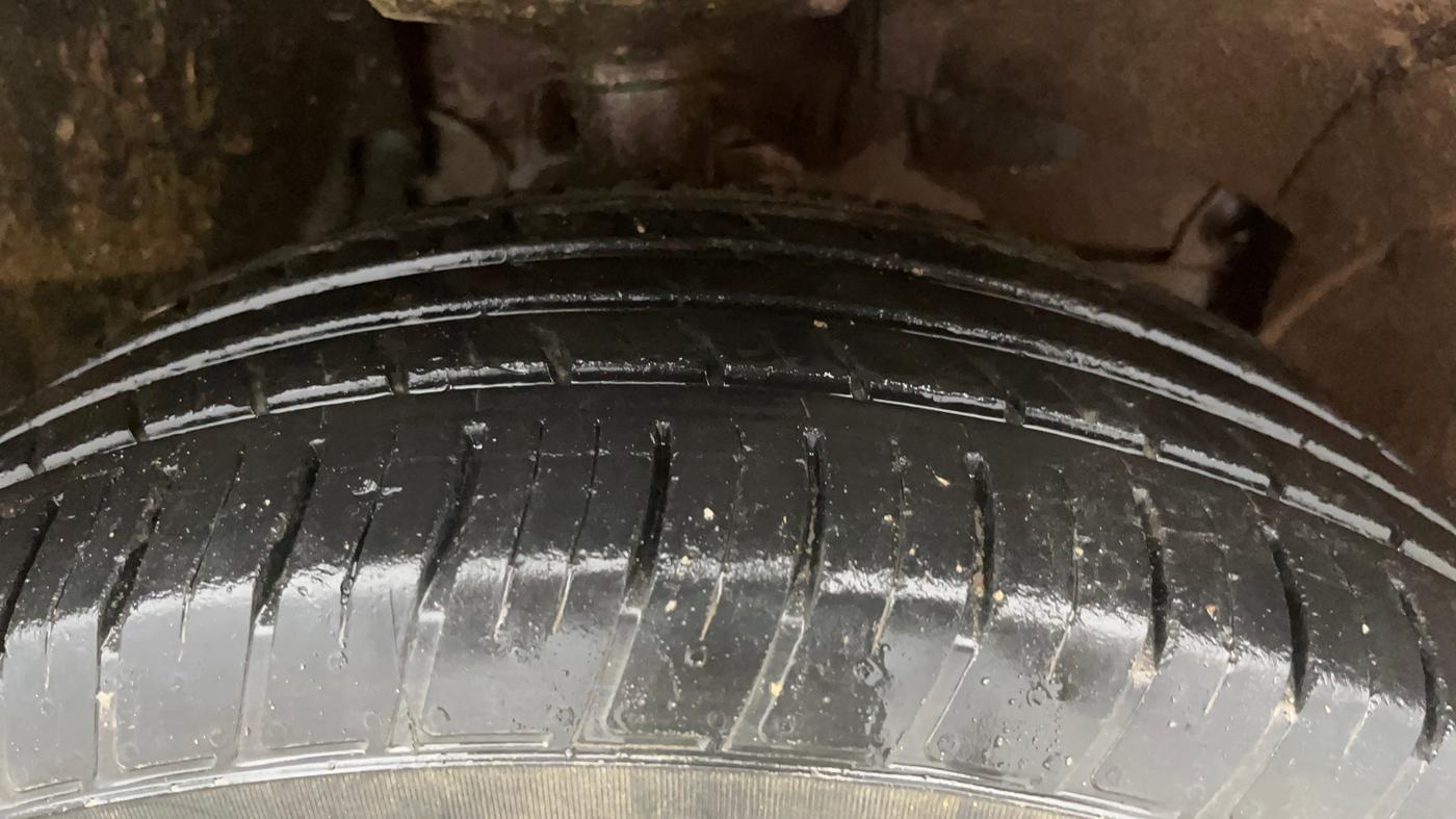 2020 Renault Duster RXZ 1.5 PETROL MT, Petrol, Manual, 29,103 km, Right Front Tyre Tread