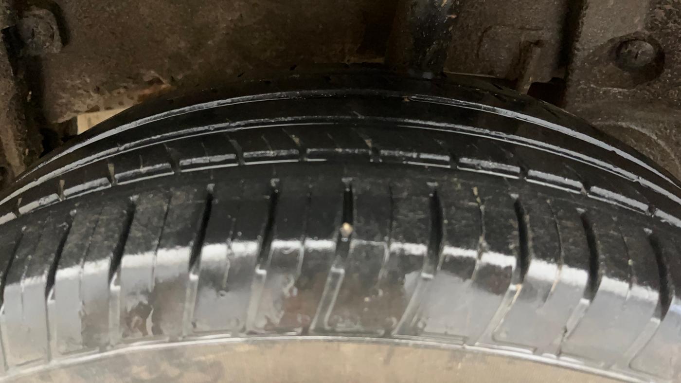 2020 Renault Duster RXZ 1.5 PETROL MT, Petrol, Manual, 29,103 km, Left Rear Tyre Tread