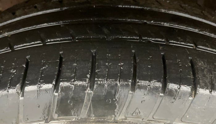 2020 Renault Duster RXZ 1.5 PETROL MT, Petrol, Manual, 29,050 km, Left Front Tyre Tread