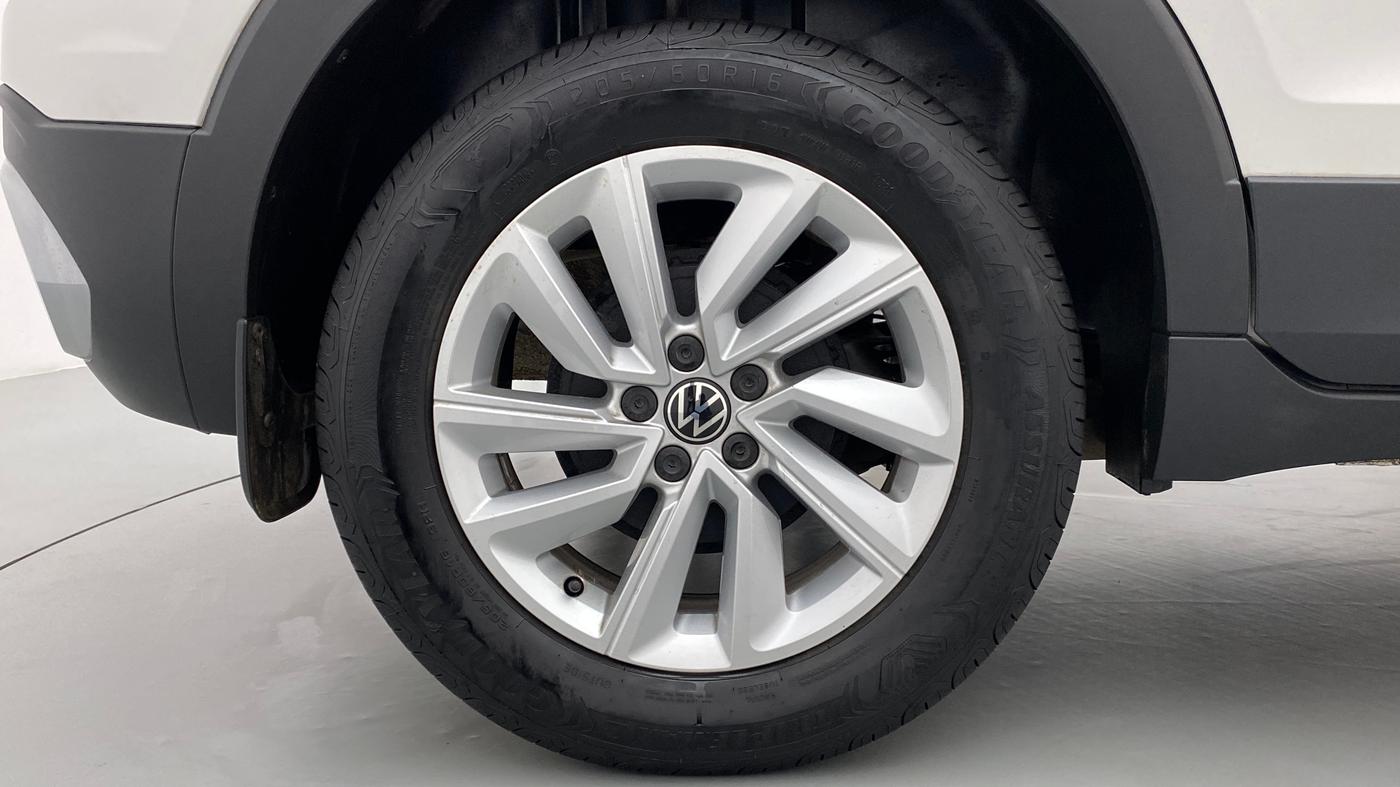 2022 Volkswagen TAIGUN HIGHLINE 1.0 TSI MT, Petrol, Manual, 5,799 km, Right Rear Wheel