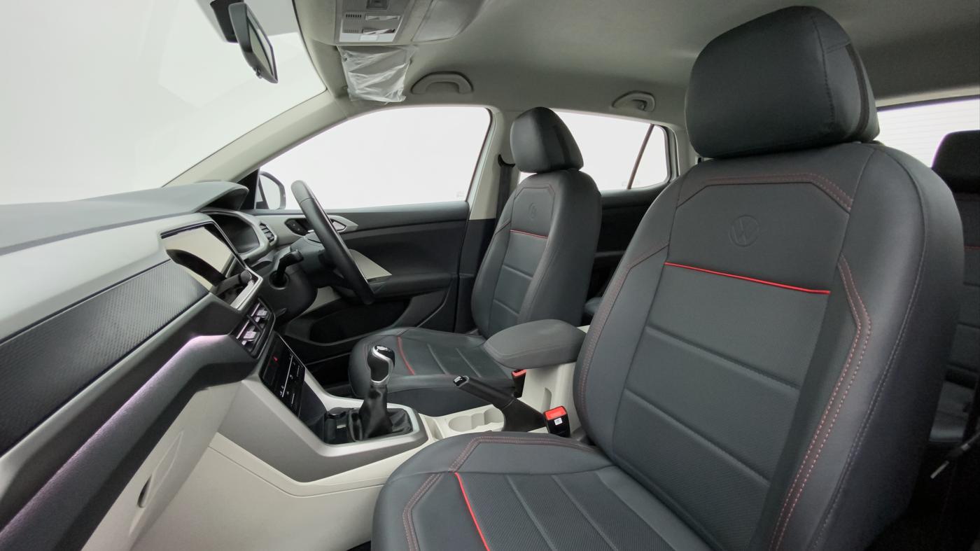 2022 Volkswagen TAIGUN HIGHLINE 1.0 TSI MT, Petrol, Manual, 5,799 km, Right Side Front Door Cabin