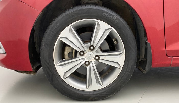 2019 Hyundai Verna 1.6 SX (O) CRDI MT, Diesel, Manual, 74,923 km, Left Front Wheel