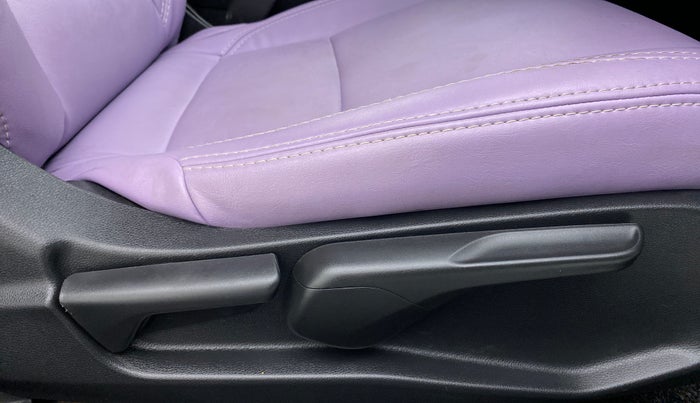 2019 Honda Civic 1.8V AT, Petrol, Automatic, 6,154 km, Driver Side Adjustment Panel