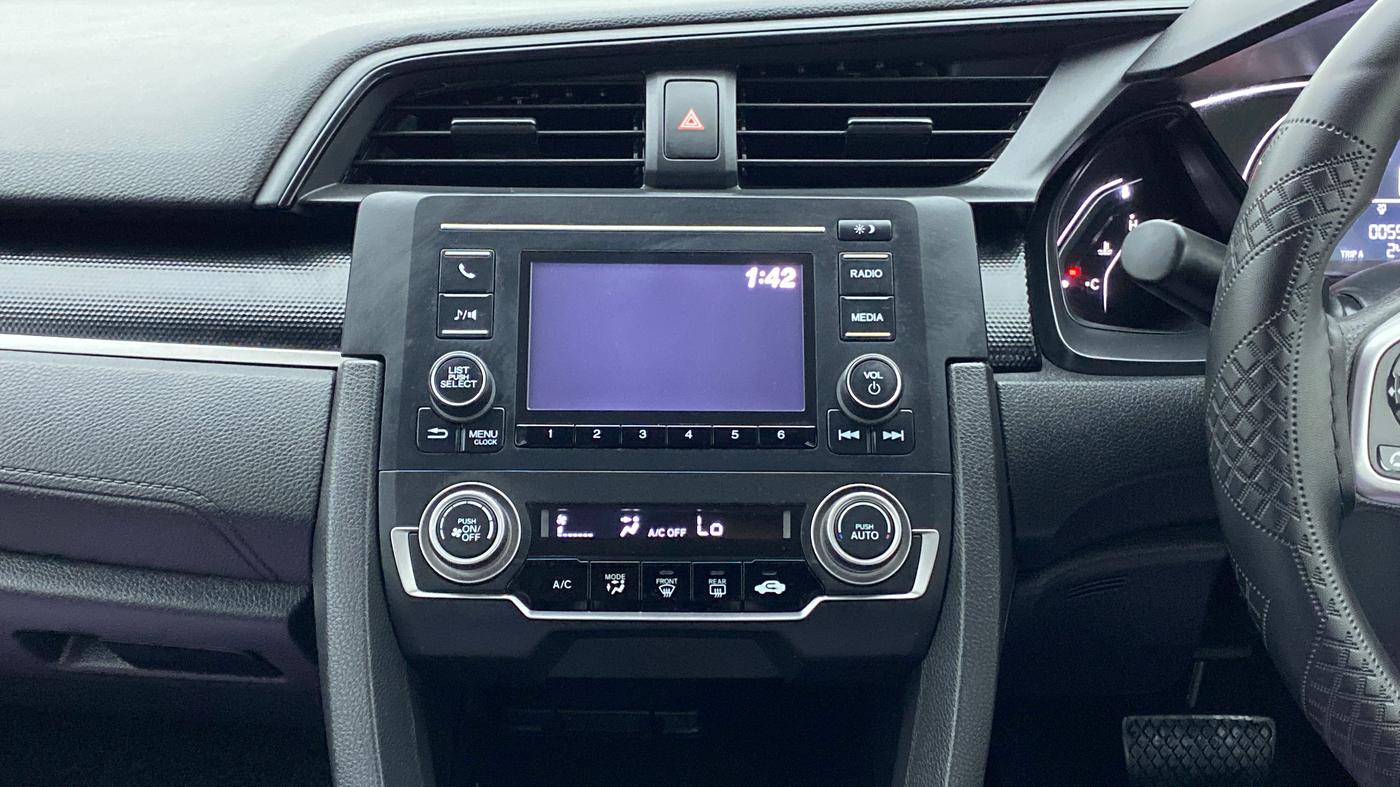 2019 Honda Civic 1.8V AT, Petrol, Automatic, 6,154 km, Air Conditioner
