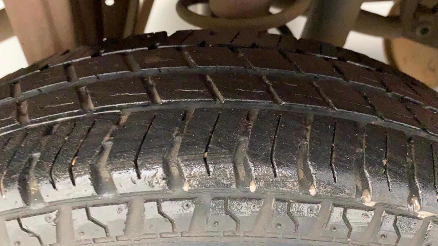 2014 Maruti Alto 800 LXI, Petrol, Manual, 22,529 km, Right Rear Tyre Tread