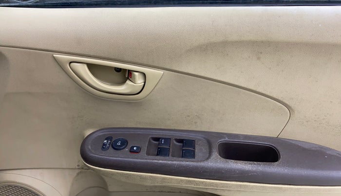 2013 Honda Amaze 1.2L I-VTEC S AT, Petrol, Automatic, 97,037 km, Driver Side Door Panels Control