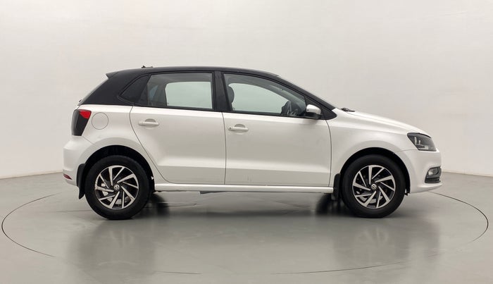 2017 Volkswagen Polo COMFORTLINE 1.2L PETROL, Petrol, Manual, 77,647 km, Right Side View