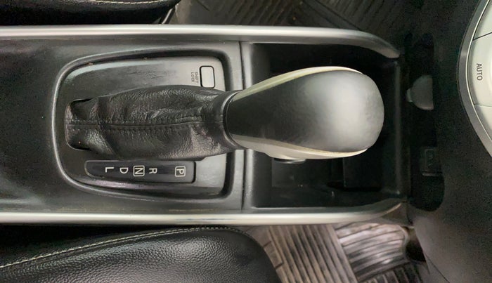 2018 Maruti Baleno ALPHA CVT PETROL 1.2, Petrol, Automatic, 49,169 km, Gear Lever