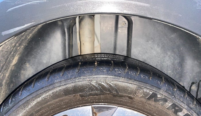 2022 Volkswagen TAIGUN TOPLINE 1.0 TSI MT, Petrol, Manual, 59,704 km, Right Rear Tyre Tread