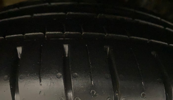 2018 Honda WR-V 1.5L I-DTEC VX MT, Diesel, Manual, 70,050 km, Left Front Tyre Tread