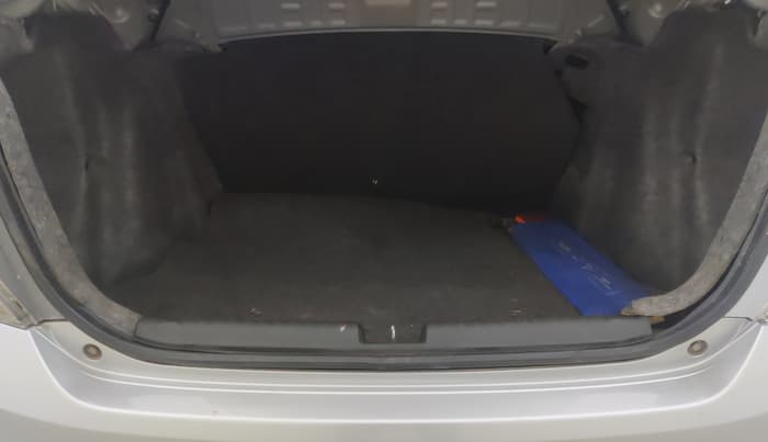 2014 Honda Amaze 1.2L I-VTEC S AT, Petrol, Automatic, 25,017 km, Boot Inside