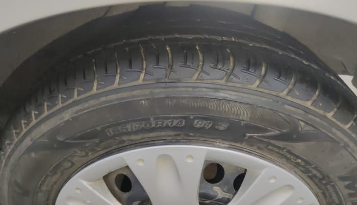 2014 Honda Amaze 1.2L I-VTEC S AT, Petrol, Automatic, 25,017 km, Left Rear Tyre Tread