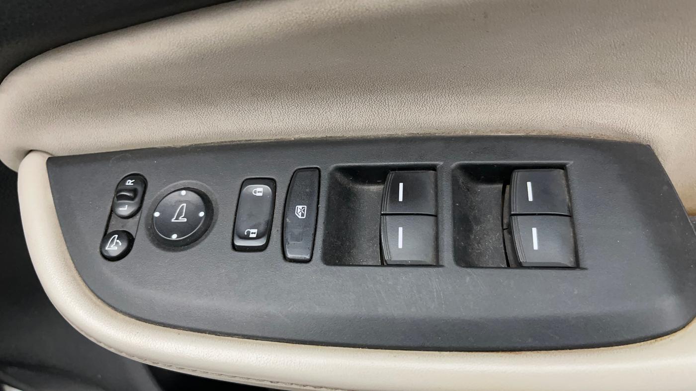 2022 Honda City ZX HYBRID, Hybrid, Automatic, 67,065 km, Driver Side Door Panels Control