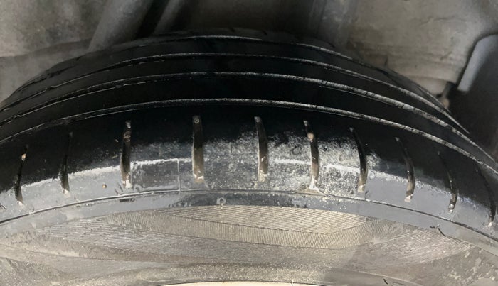 2022 Honda City ZX HYBRID, Hybrid, Automatic, 66,943 km, Left Rear Tyre Tread