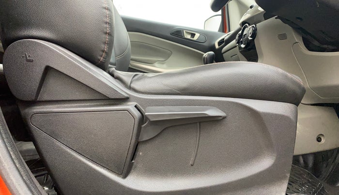 2017 Ford Ecosport TITANIUM 1.5L DIESEL, Diesel, Manual, 38,354 km, Driver Side Adjustment Panel
