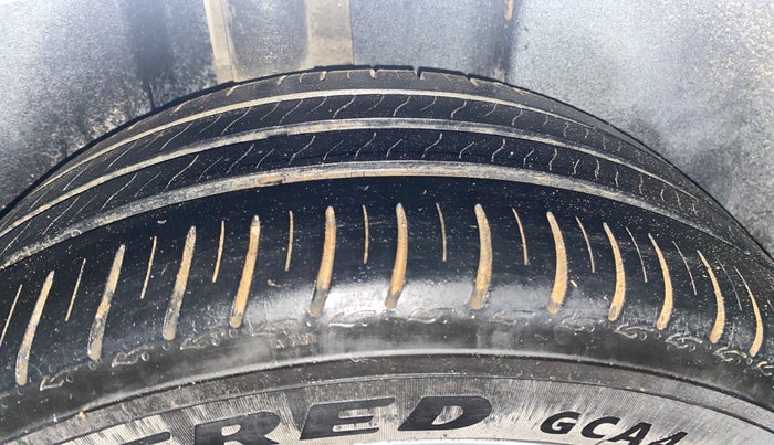 2022 Skoda SLAVIA AMBITION 1.0L TSI MT, Petrol, Manual, 34,754 km, Right Rear Tyre Tread