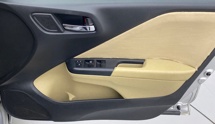 2017 Honda City SV MT PETROL, Petrol, Manual, 69,469 km, Driver Side Door Panels Control