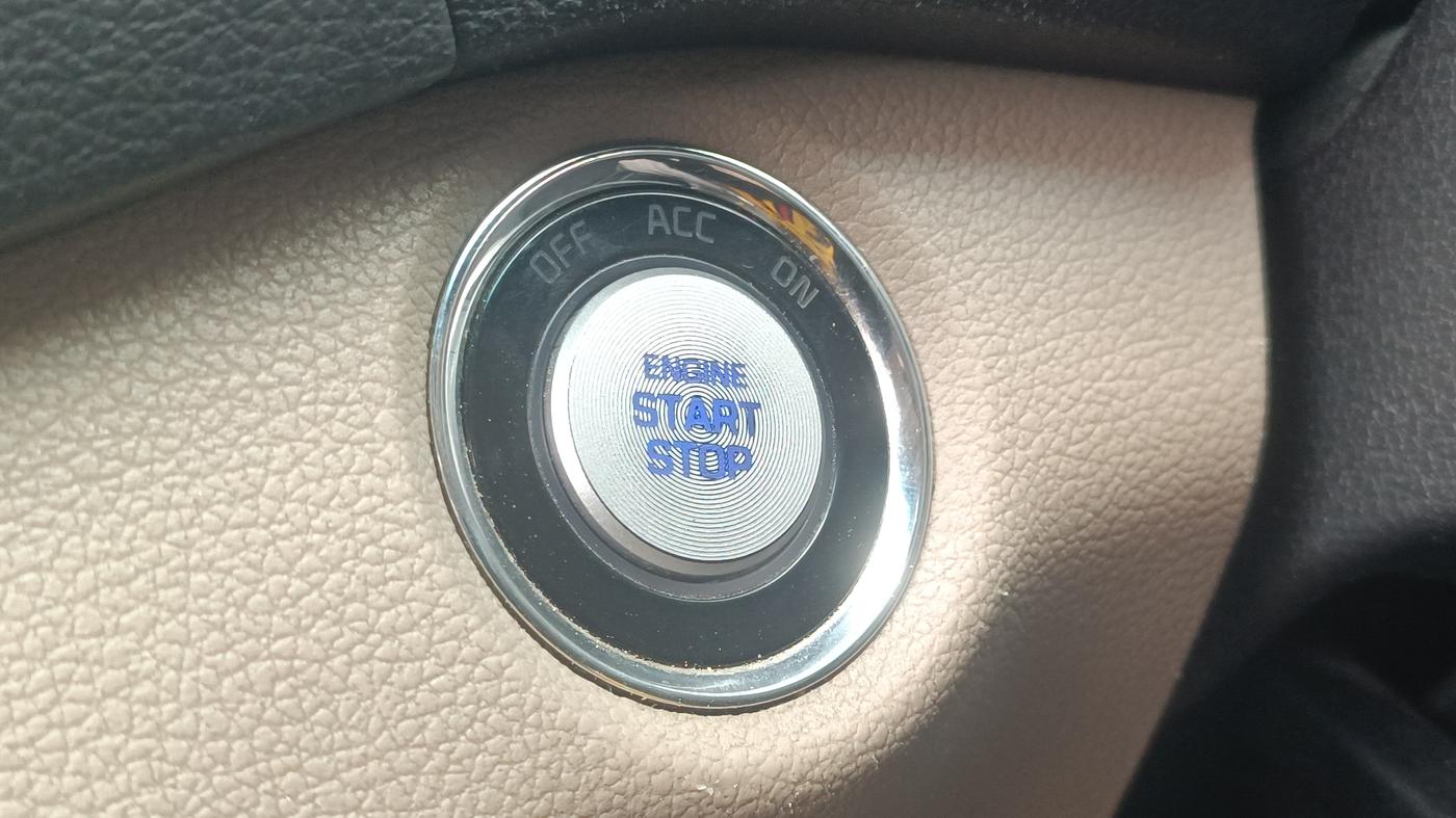 2018 Hyundai Tucson GLS 2WD AT PETROL, Petrol, Automatic, 88,054 km, Keyless Start/ Stop Button