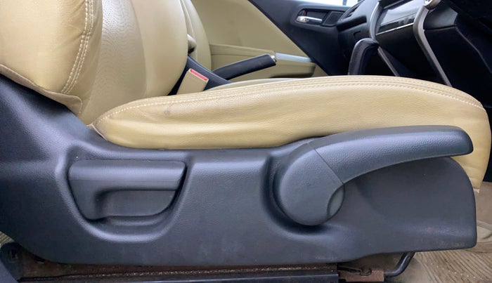 2015 Honda City 1.5L I-VTEC VX CVT, Petrol, Automatic, 32,925 km, Driver Side Adjustment Panel