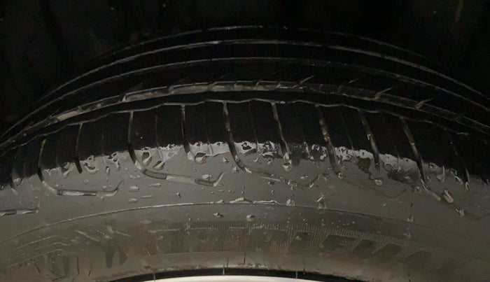 2024 Toyota Urban Cruiser Taisor V 1.0 Petrol MT, Petrol, Manual, 18,391 km, Left Rear Tyre Tread