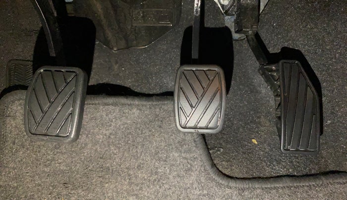 2024 Toyota Urban Cruiser Taisor V 1.0 Petrol MT, Petrol, Manual, 18,391 km, Pedals