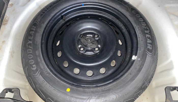 2024 Toyota Urban Cruiser Taisor V 1.0 Petrol MT, Petrol, Manual, 18,391 km, Spare Tyre