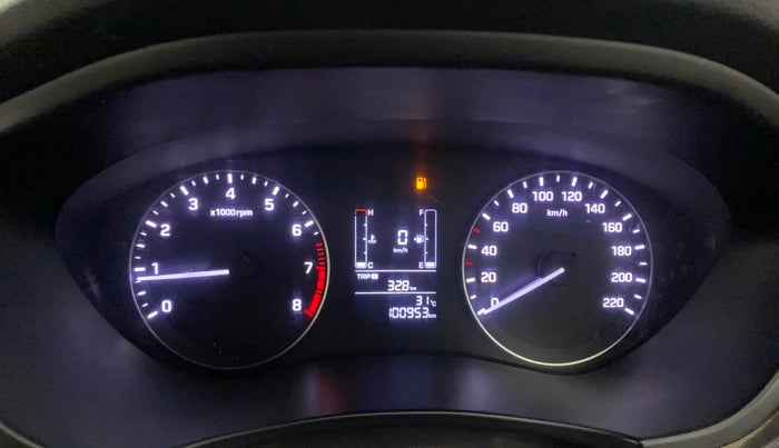 2016 Hyundai i20 Active 1.2 S, Petrol, Manual, 1,00,921 km, Odometer Image