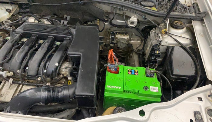 2017 Renault Duster RXE 1.6 PETROL, Petrol, Manual, 61,158 km, Engine View - Left