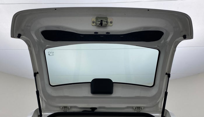 2018 Datsun Redi Go T (O), CNG, Manual, 19,445 km, Boot Door Open