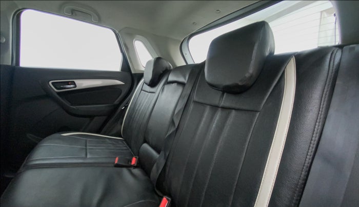 2017 Maruti Vitara Brezza ZDI, Diesel, Manual, 8,483 km, Right Side Rear Door Cabin