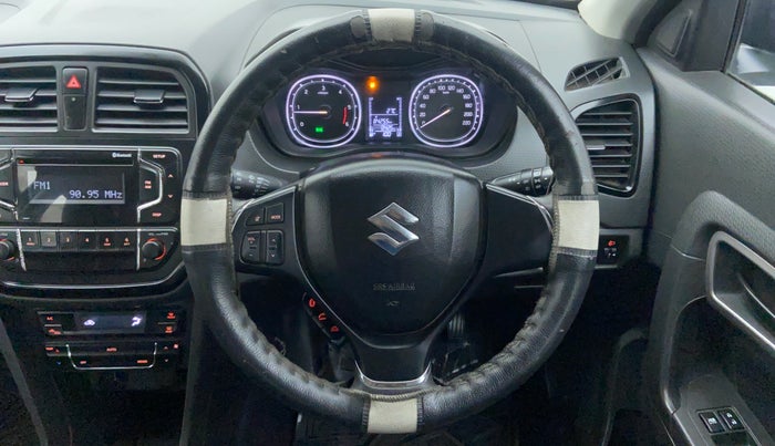 2017 Maruti Vitara Brezza ZDI, Diesel, Manual, 8,483 km, Steering Wheel Close Up