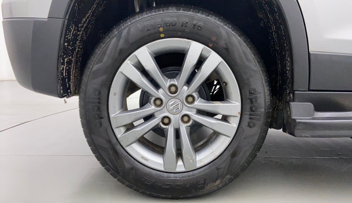 2017 Maruti Vitara Brezza ZDI, Diesel, Manual, 8,483 km, Right Rear Wheel