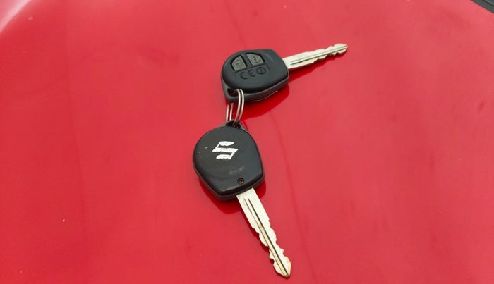 2015 Maruti Baleno DELTA PETROL 1.2, Petrol, Manual, 80,341 km, Key Close Up