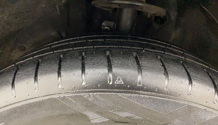 2020 Maruti Baleno ZETA CVT PETROL 1.2, Petrol, Automatic, 54,429 km, Left Front Tyre Tread
