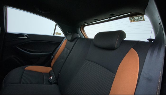 2018 Hyundai i20 Active 1.2 SX, Petrol, Manual, 53,252 km, Right Side Rear Door Cabin