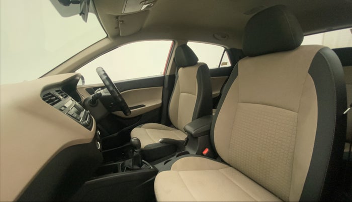 2017 Hyundai Elite i20 SPORTZ 1.2, Petrol, Manual, 11,293 km, Right Side Front Door Cabin