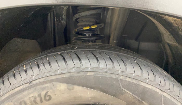 2023 Nissan MAGNITE XV MT, Petrol, Manual, 17,839 km, Right Front Tyre Tread